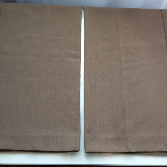 Tan dress pants - Picture 3 of 3